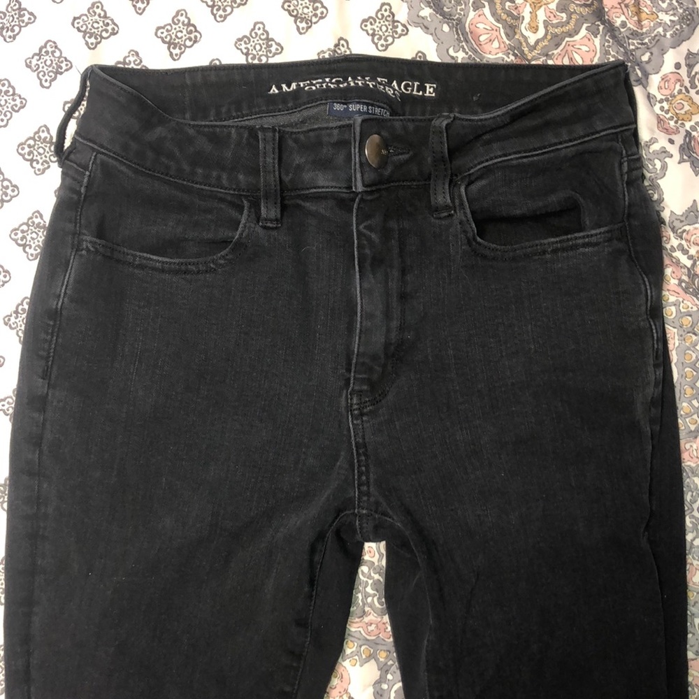 Women’s Black American Eagle Skinny Jeans